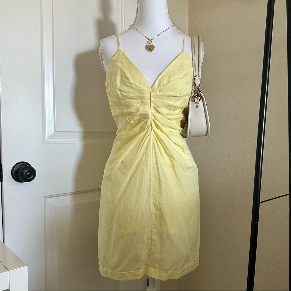 Elegant Yellow Ruched Dress - Picture 1 of 12